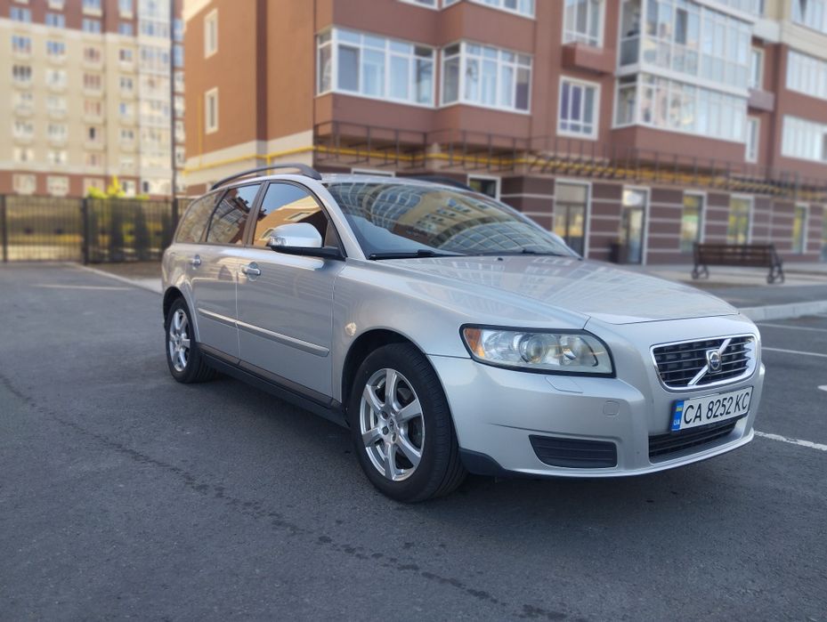 Продається Вольво в50