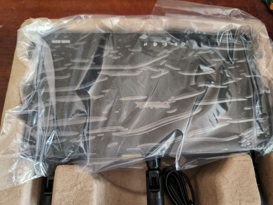 Роутер D-Link AC750 Dual Band Router