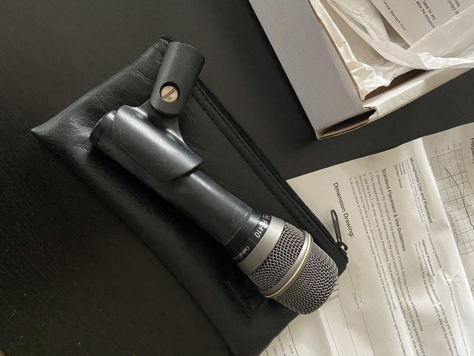 Mikrofon vocal profesional EV RE410