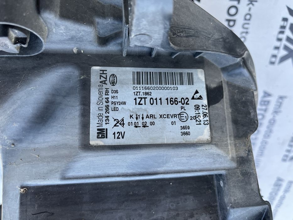 Фара передня права Opel Insignia AFL 13-17р. 13426664 Bi xenon