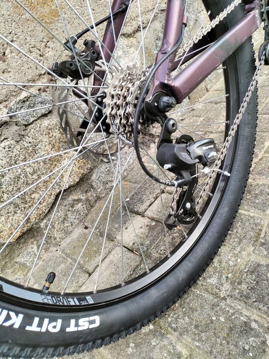 Kellys Whip 10 dirt 26 x 2.35 po serwisie