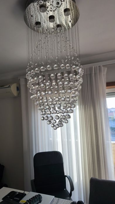 Candeeiro teto com bolas cristal