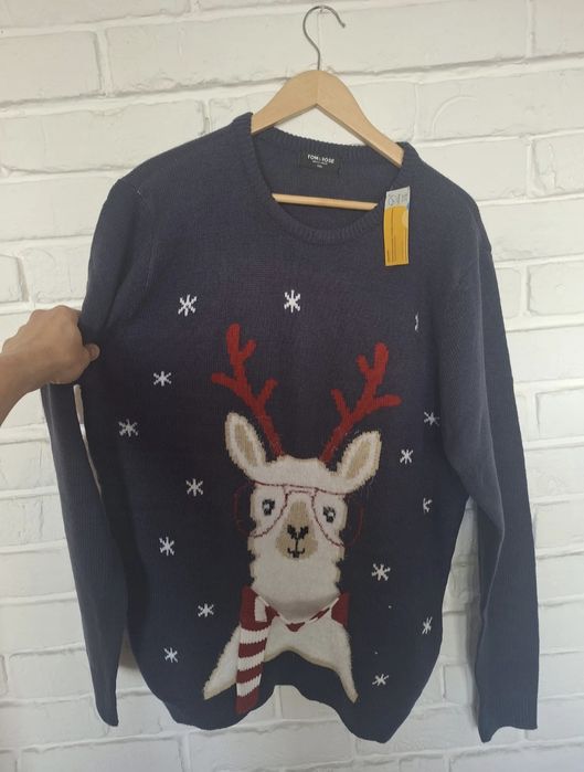 Sweter świąteczny z lamą