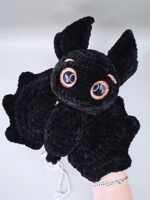 Підвіски кажани ручної роботи