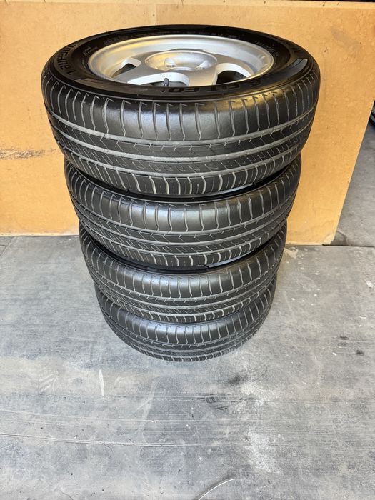 Диски  R14  4/100  кованые  с резиной