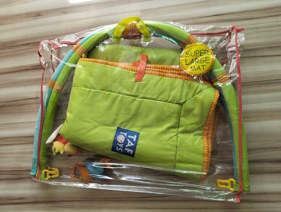 Mata edukacyjna, duża