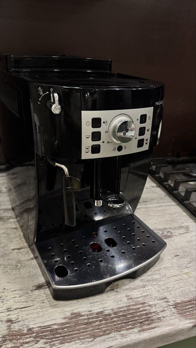 DeLonghi Magnifica S