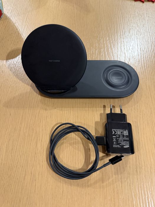 Ładowarka indukcyjna Samsung