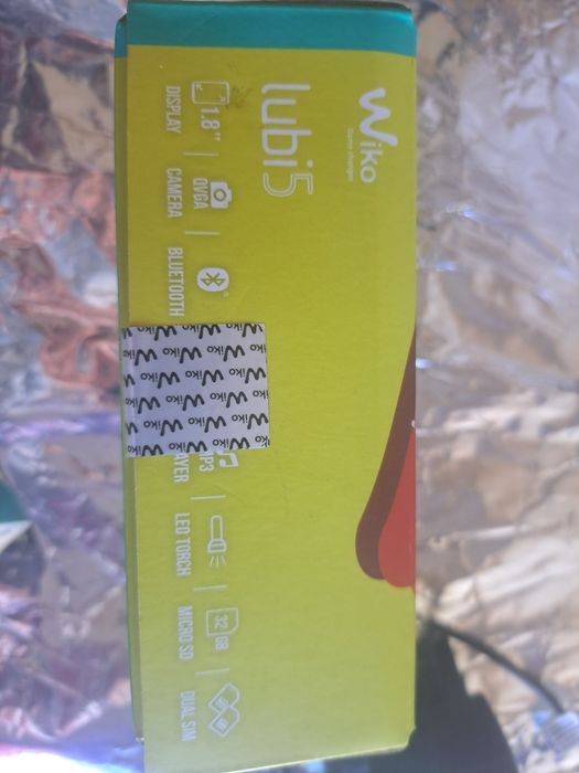 Telemóvel Wiko Lubi5 com Carregador