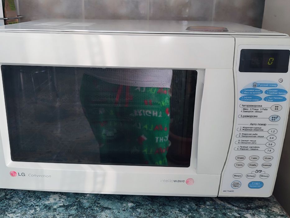 Микроволновая печь  LG. конвектор,гриль