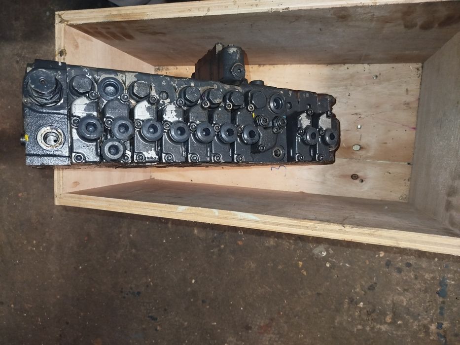 Distribuidor Komatsu