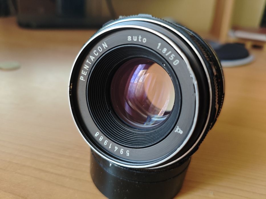 Pentacon 50mm 1.8 M42