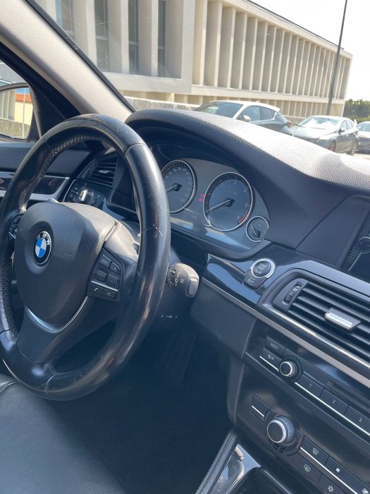 BMW 520 automático 2012