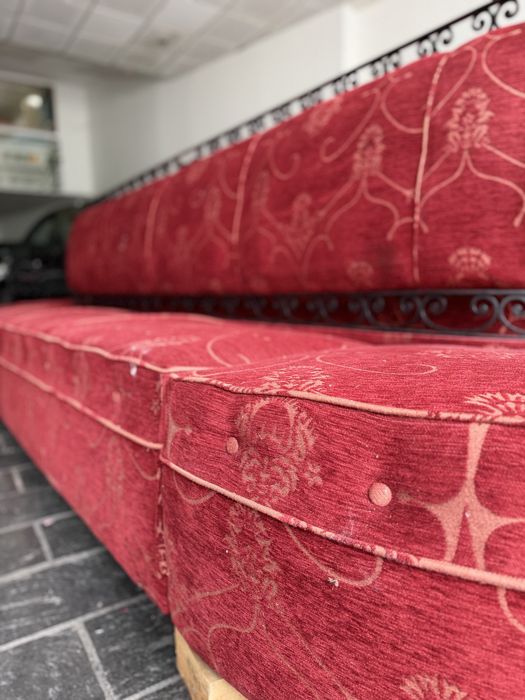 Sofá de molas para salão