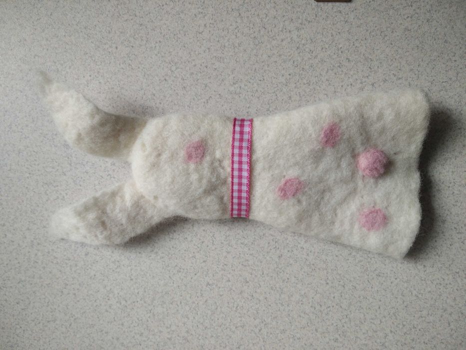 Іграшка з вовни .войлачная игрушка