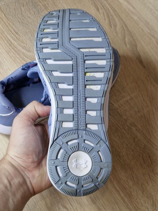 Кросівки under armour оригінал