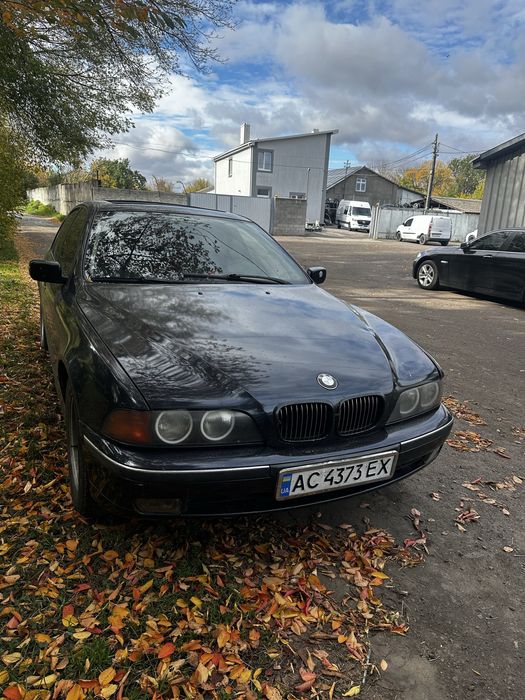Продам бмв е39 2.0