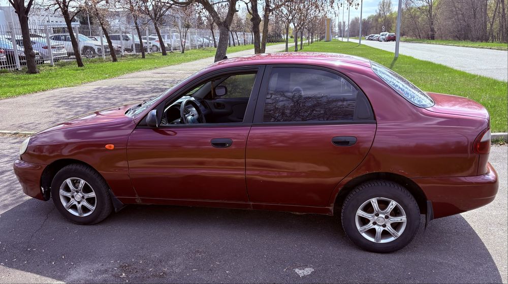Продам Daewoo Lanos 1.5