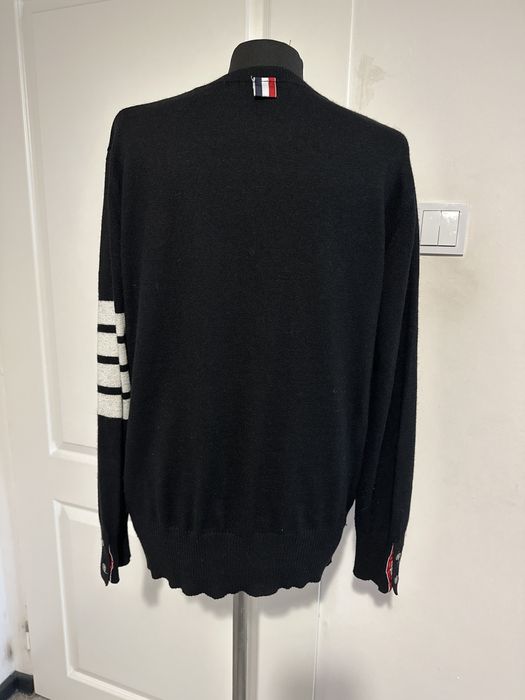 Sweter damski czarny