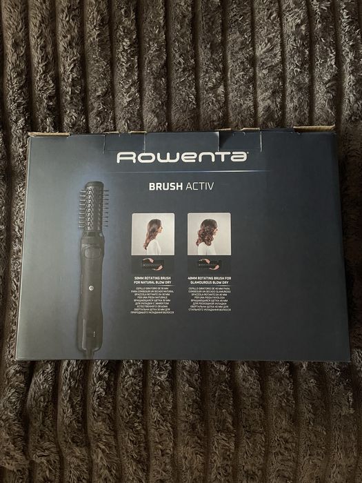 Фен-щітка Rowenta Renewal Brush Activ UB9520FO