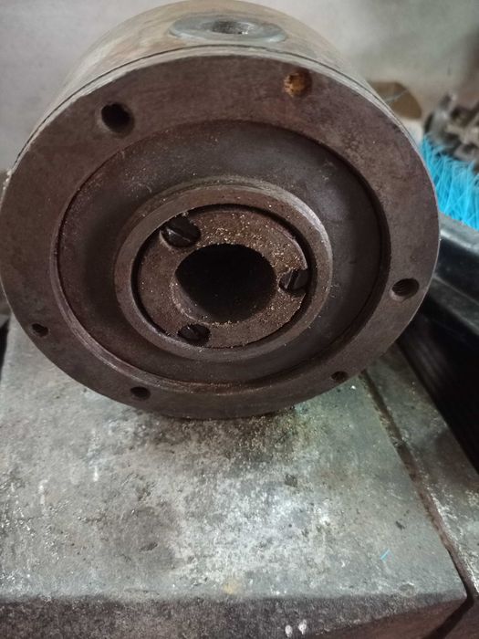 Патрон токарный 100 мм