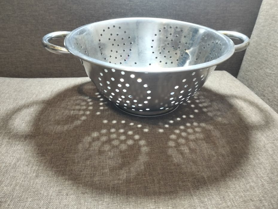 Дуршлаг из нержавеющей стали