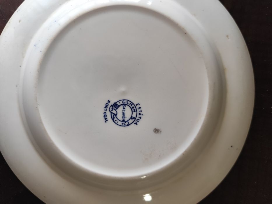 Prato antigo louça Sacavém estátua cavalinho