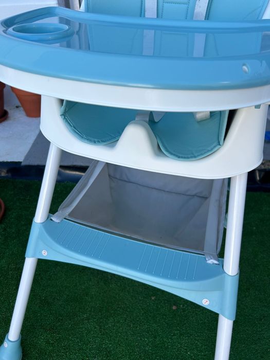 Cadeira nova poucas veses usada