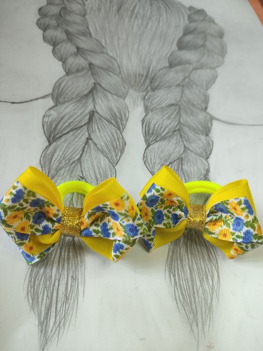 Резинки і заколки