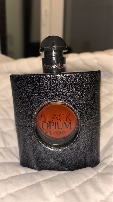 Perfumy Yves Saint Laurent Black Opium