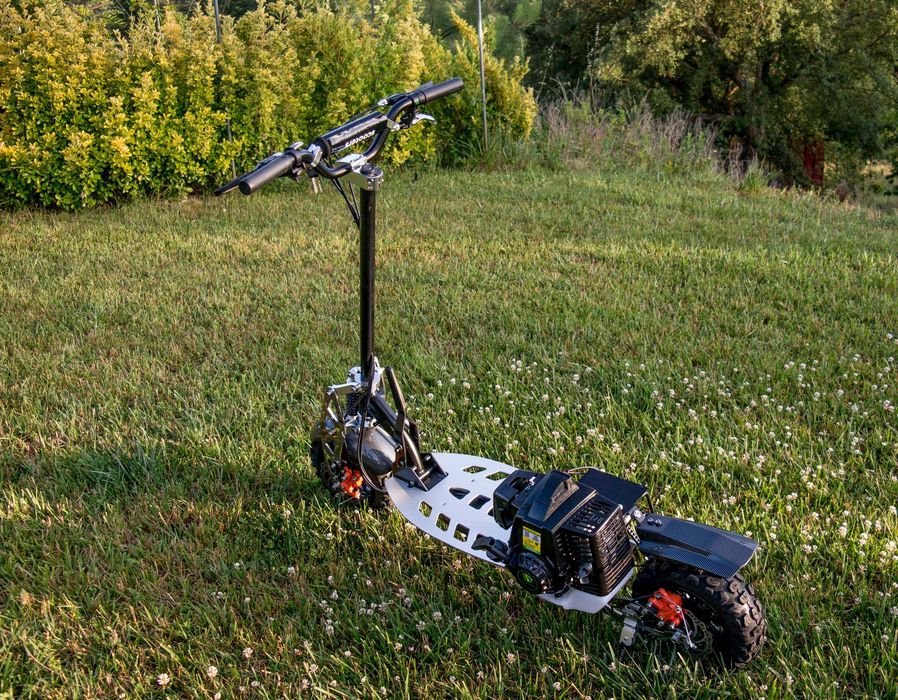 Trotinetes com 3 mudanças Shimano 71cc (novas)