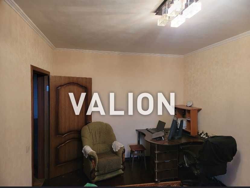 Продаж 1к квартири вул. Глушкова 15, Метро Теремки - 100м!!!