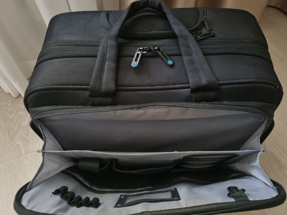 Сумка-валіза для ноутбука HP Business 4wheel Roller Case на колесах