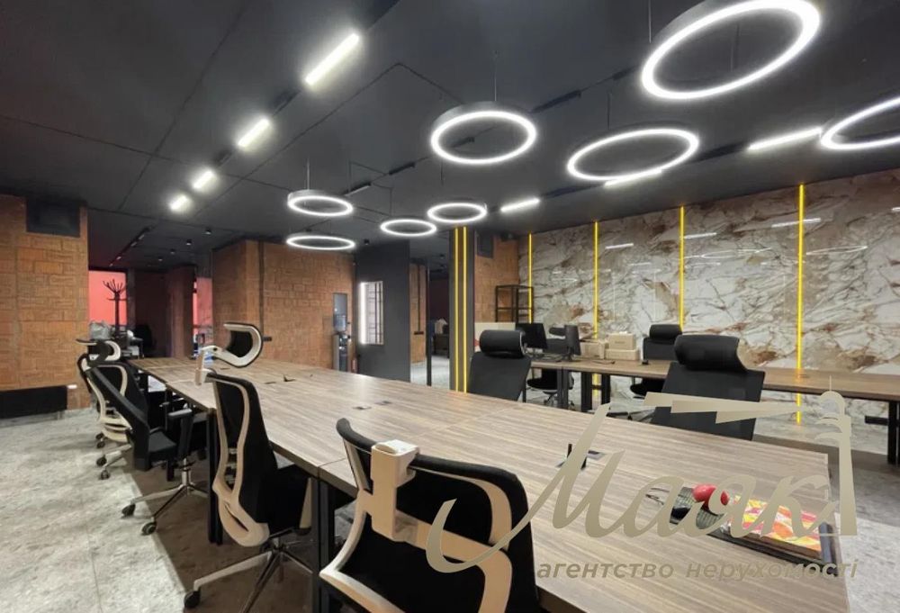 Аренда офиса Французский квартал 2 ул. Маккейна Предславинская Печерск