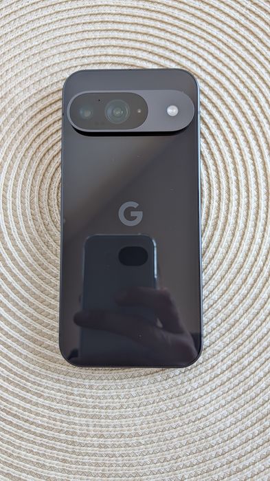 Pixel 9 12/128 czarny gwarancja
