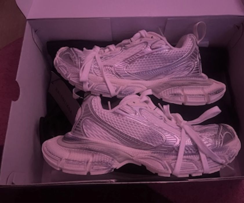 Продам Balenciaga 3Xl