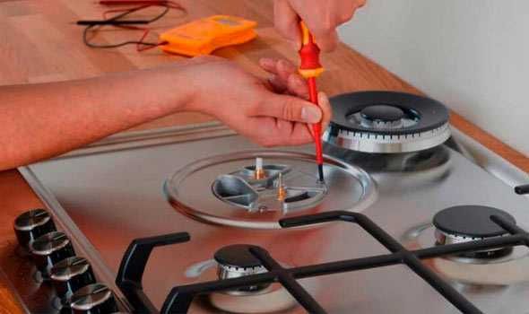 Підключення та ремонт газових та електричних плит і поверхонь.