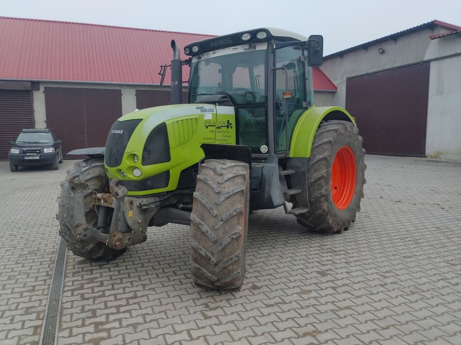 Claas Ares 697  jak renault ares
