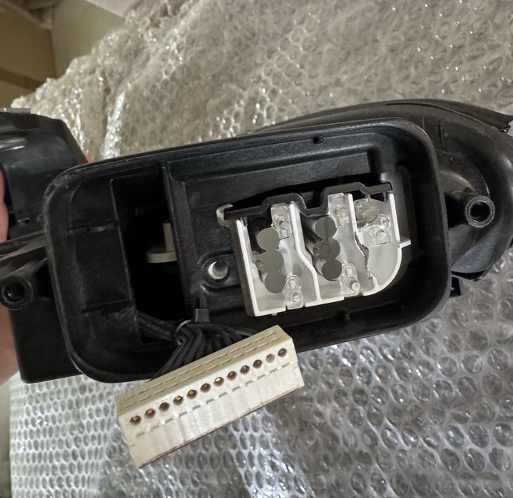 Фара ДХО права на BMW X7 G07 LCI USA 63115A40897