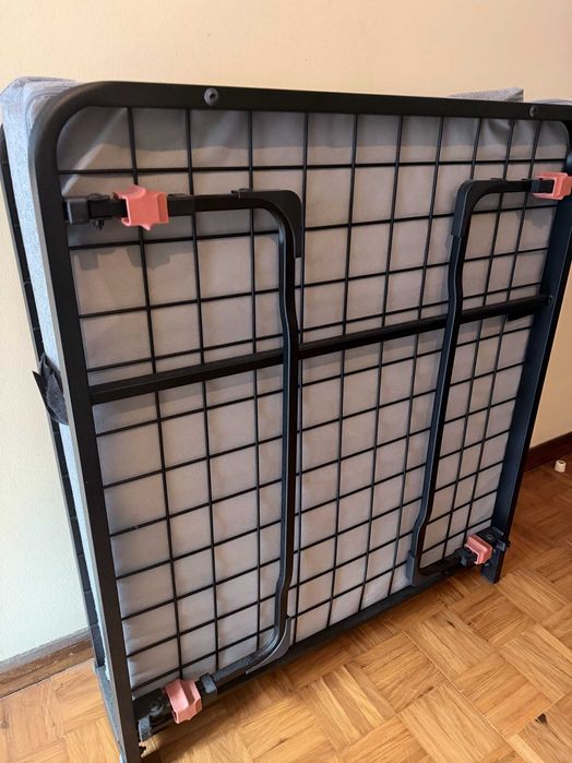 Cama Dobrável Preta