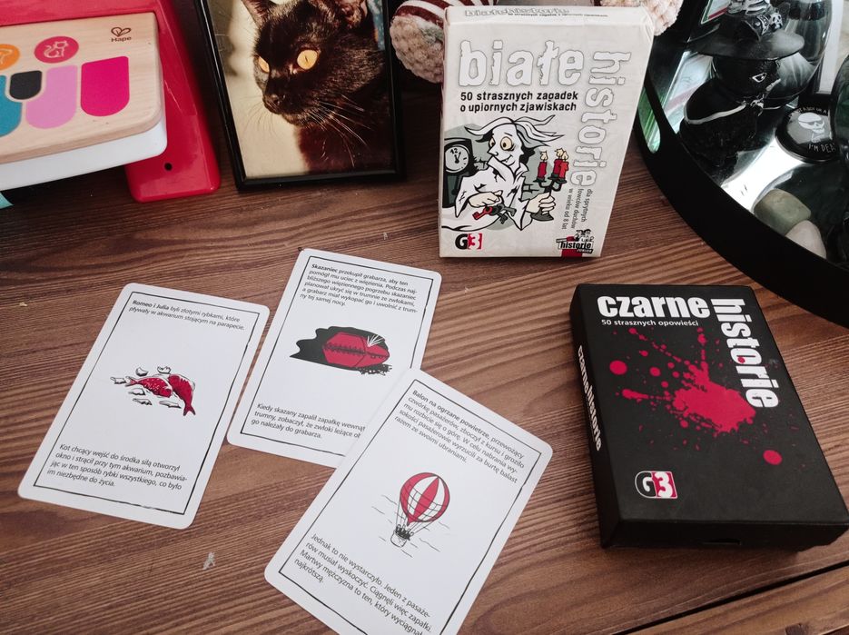Gra karciana Czarne Historie 1 + Białe Historie