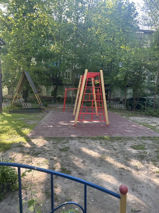 Реальная готовая квартира на Поля в уютном дворе не красная линия