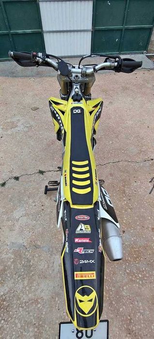 suzuki rmz 450 matriculada