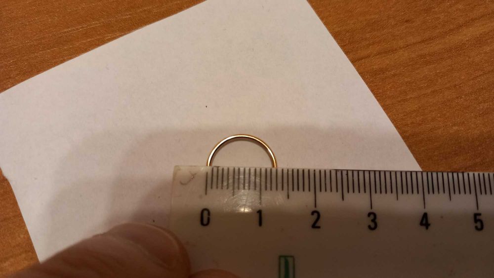 Kolczyk złoto  12mm 0.3gr.
