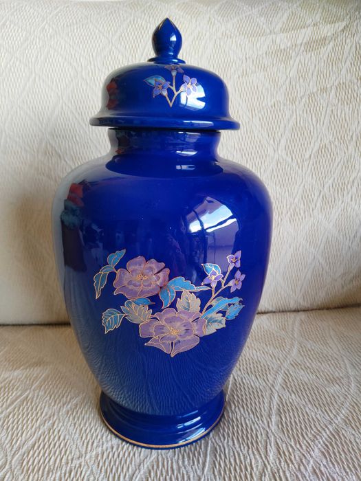 Jarro antigo em bom estado