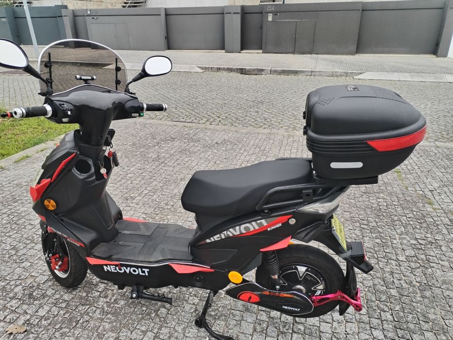 Scooter Elétrica Neovolt Runner, modelo 2024