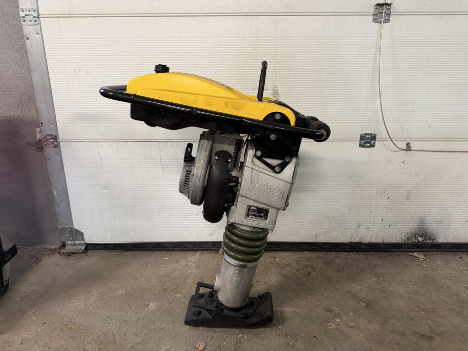 Stopa wibracyjna skoczek ubijak Wacker BS 50-2 (50) rok 2019