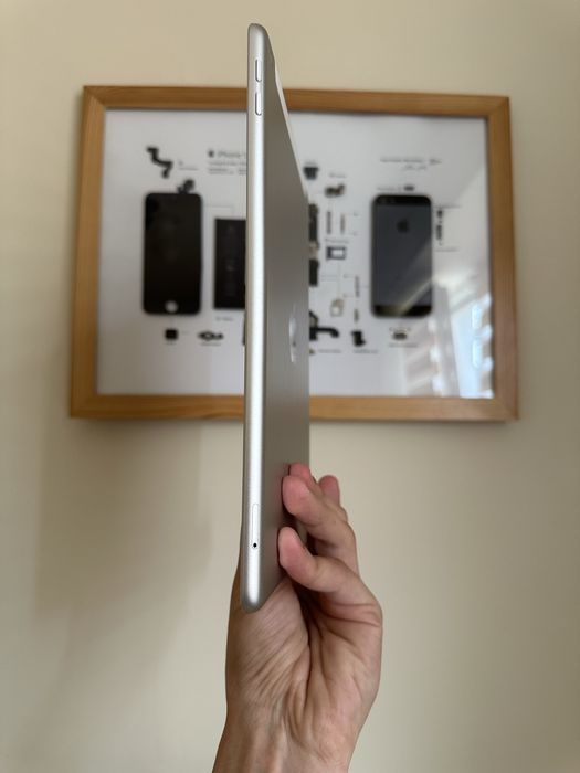 Продам iPad 5 32 Gb