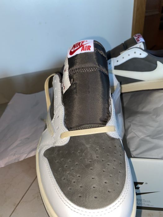 Air Jordan 1 Travis Scott reverse mocha