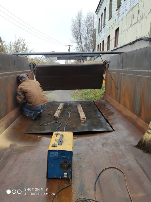 Зварювальний ремонт вантажівок, напівпричепів, тягачів, автобусів.
